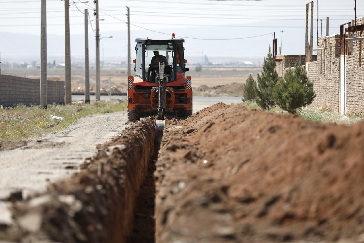 آبرسانی به ۴۴ روستای چهارمحال و بختیاری در قالب طرح جهادی آغاز شد