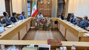 استاندار اصفهان: با قاچاق گندم برخورد خواهیم کرد