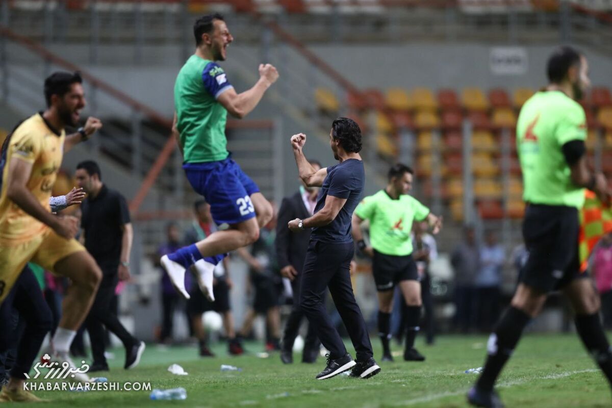 استقلال در بهترین فصل پرسپولیس و سپاهان قهرمان شد/ وقتی ۳ مدافع استقلال رفتند همه گفتند جام پرید!/ حسرت قهرمان نشدن با استقلال در دلم بود