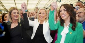 حزب ملی‌گرای ایرلند که طرفدار استقلال از انگلیس و مخالف برگزیت است، موفق شد در تاریخ ۱۰۱ ساله خود برای اولین بار بیشترین کرسی را در پارلمان از آن خود کند.