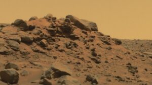 دانشمندان سنگ عجیبی را در مریخ کشف کرده اند که به وقوع آتشفشان های شدید روی این سیاره اشاره دارد.
