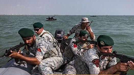 درگیری تیم اسکورت نیروی دریایی ارتش با دزدان دریایی در دریای سرخ