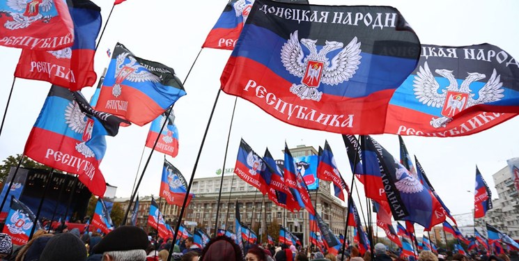 رؤسای جمهور دو جمهوری دونتسک و لوهانسک روز جمعه سفرای خود را در روسیه معرفی کردند.
