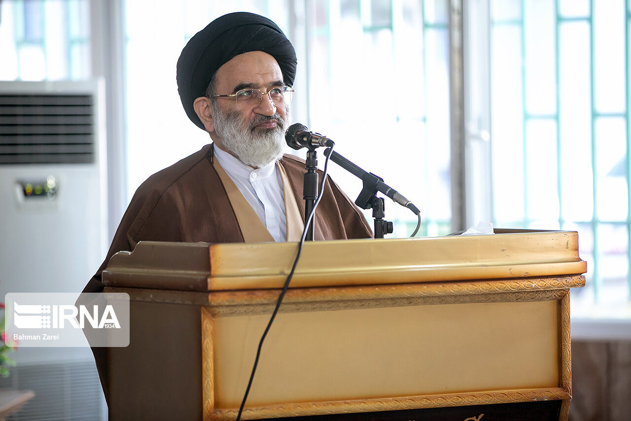 روحیه جهادی و انقلابی لازمه حفظ دستاوردهای انقلاب اسلامی است