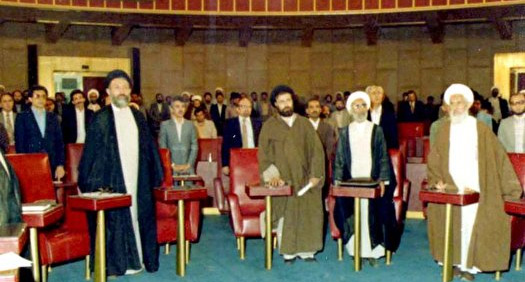 هفتم خرداد، سالگرد شروع به کار اولین مجلس شورای اسلامی و روز قانون 