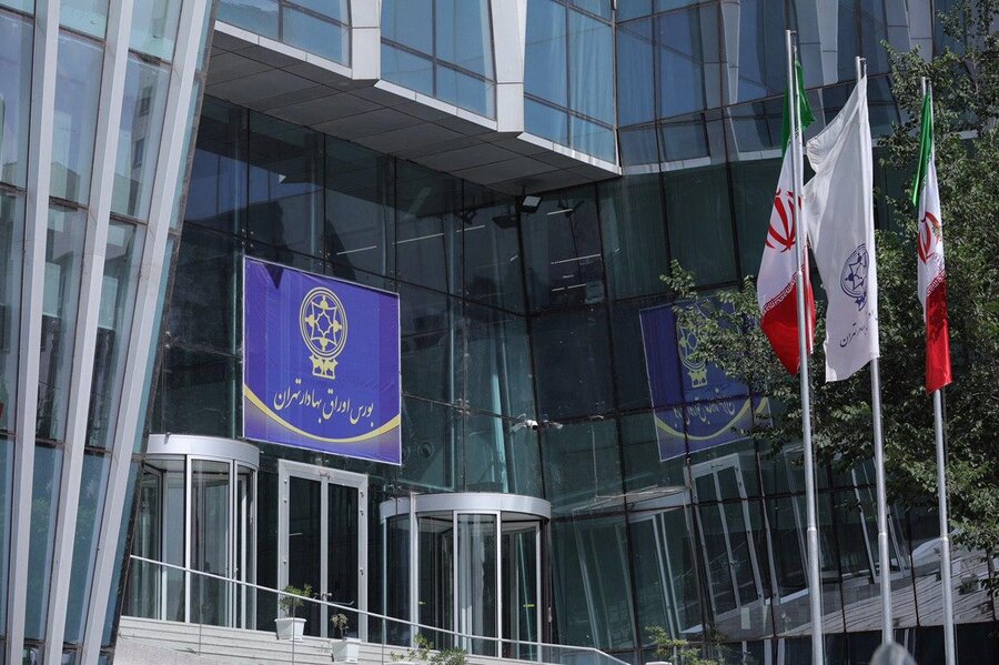 پایان ۱۴۰۰: ۱۱ شرکت در بورس تهران پذیرش شدند