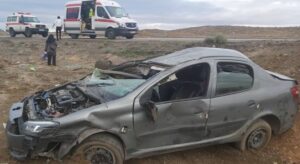 چهار واژگونی خودرو در محورهای استان سمنان یک فوتی و ١٨ مصدوم داشت