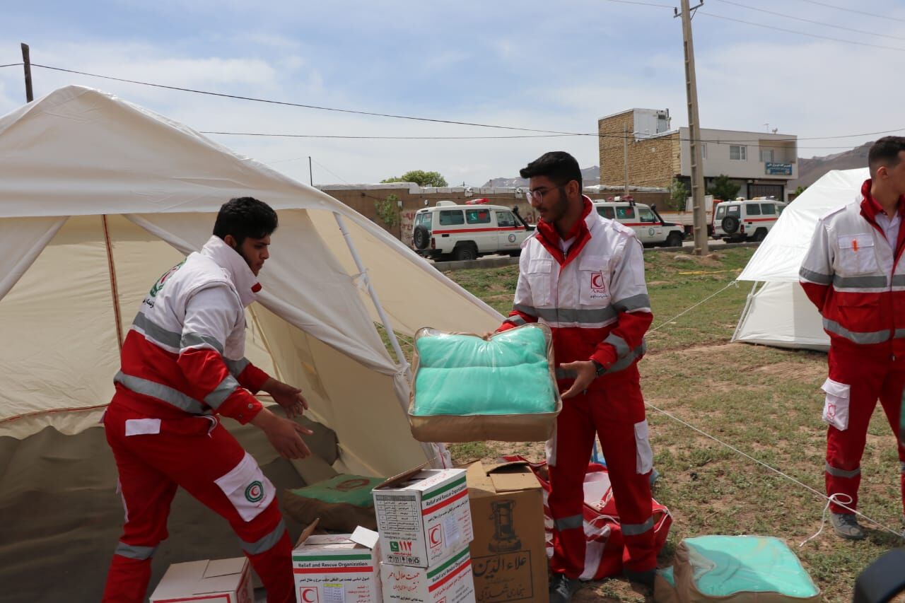 گزارش تصویری مانور زلزله فرضی ۷ ریشتری جمعیت هلال احمر استان زنجان در روستای ویر