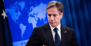 یک پایگاه خبری در گزارشی به افزایش یأس در وزارت خارجه آمریکا به دلیل ناکامی در سیاست‌گذاری در حوزه‌های مختلف از جمله ایران پرداخته است.