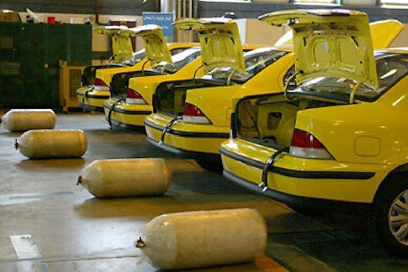 بیش از ۱۷ هزار دستگاه خودروی عمومی در منطقه ارومیه رایگان دوگانه سوز شدند