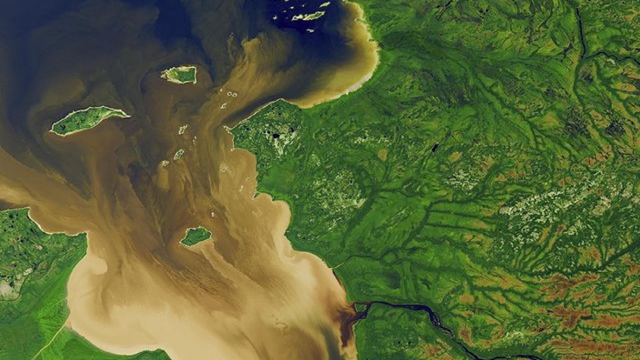 ناسا تصاویر منتخبی از زمین را در صفحه اینستاگرام، با ۸۱ میلیون کاربر خود به اشتراک گذاشت که شبیه آثار هنری است.