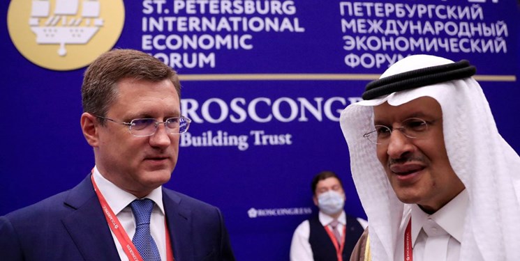 وزیر انرژی عربستان با معاون نخست وزیر روسیه و مذاکره کننده ارشد اوپک پلاس برای بحث در مورد همکاری بیشتر میان دو کشور در آستانه نشست ماهانه اوپک پلاس دیدار کرد.