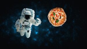 بی وزنی در فضا باعث شده است که استفاده برخی از محصولات غذایی در فضا ممنوع شود.