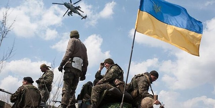 اتحادیه اروپا در حال بررسی طرحی برای آموزش نظامیان اوکراینی در یکی از کشورهای همسایه اوکراین