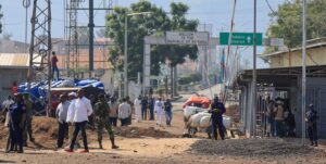 رسانه‌ها از کشته شدن دستکم ۴۰ غیرنظامی در حملات گروه‌های مسلح  به چند روستا در شرق کشور آفریقایی جمهوری دموکراتیک کنگو خبر دادند.