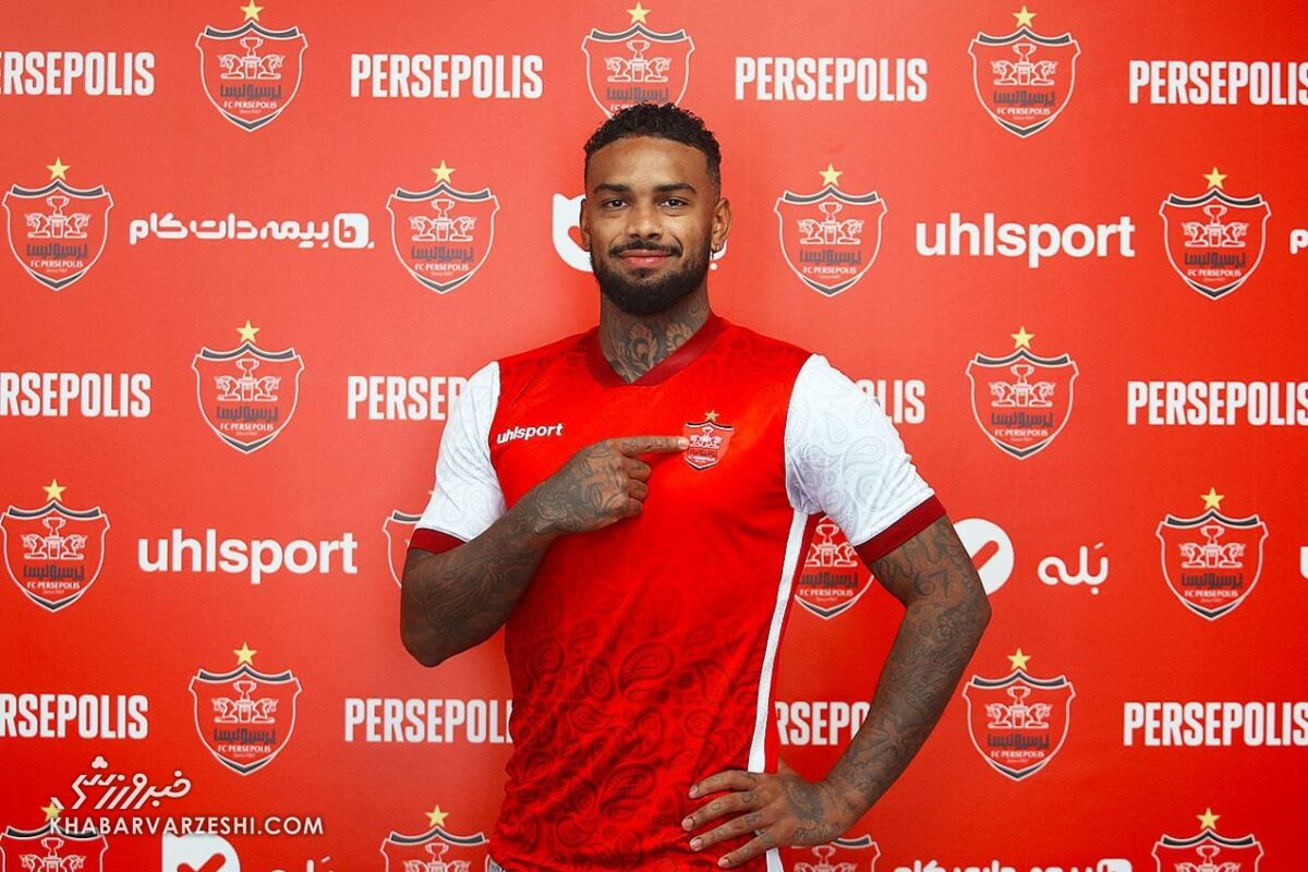 مبلغ انتقال ستاره هلندی به پرسپولیس فاش شد