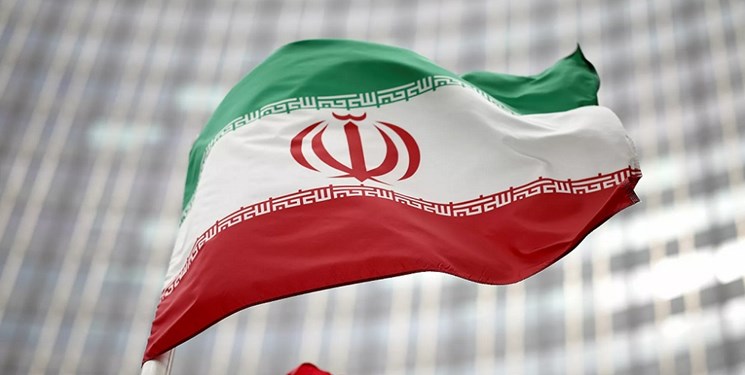 تمامیت ارضی جمهوری اسلامی ایران و حاکمیت آن بر جزایر ایرانی قابل مذاکره نیست و این جزایر ایرانی بوده، ایرانی است و ایرانی باقی می‌مانند.