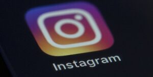 «اینستاگرام» ازسوی سازمان تنظیم مقررات و ارتباطات رادیویی اروپا در ایرلند به دلیل افشای اطلاعات کاربران نوجوانان جریمه شد.