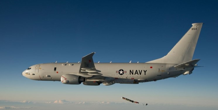 تقابل زیردریایی تهاجمی روسیه و هواپیمای تجسسی آمریکا در آب‌های بین مالت و سیسیل