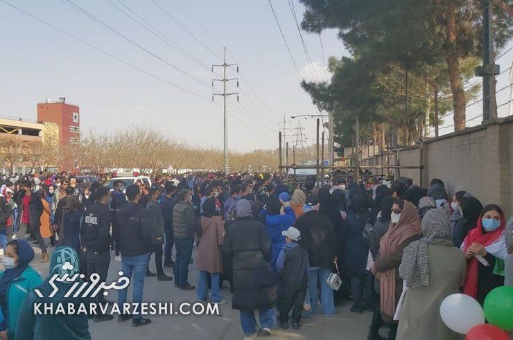 نامه هشدارآمیزی که تاج را نگران کرد/ برگزاری بازی تیم ملی در مشهد اشتباه بود/ فیفا فقط ۶ روز مهلت داد!