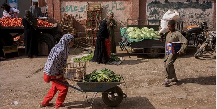 ۶۰ درصد مصری‌ها نزدیک یا زیر خط فقر هستند