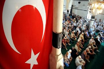 نزدیک به ۳۰ درصد از نسل z در ترکیه خود را بی دین معرفی می کنند