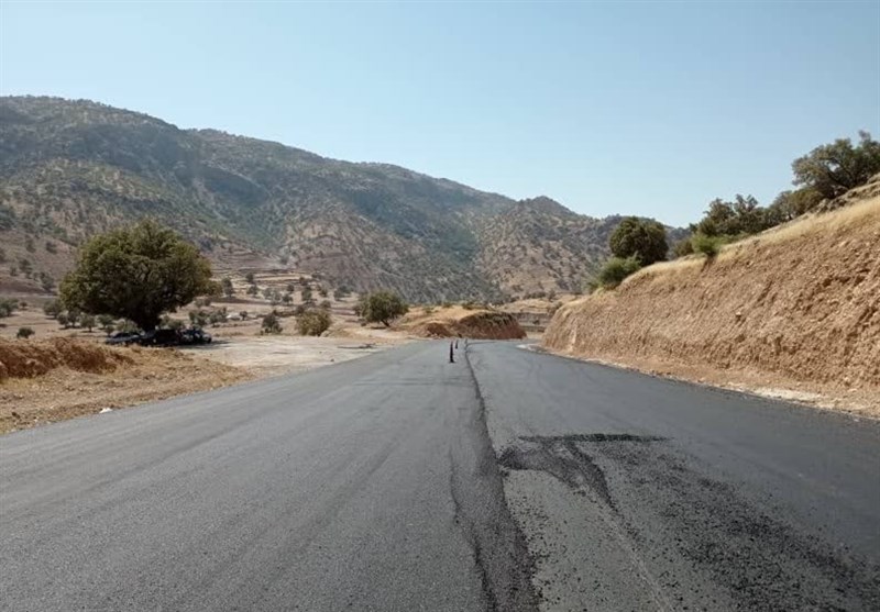 ۷۵۰ کیلومتر جاده‌های شرق ایران تک بانده است