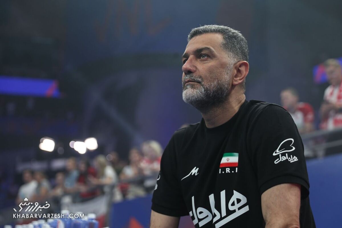 بهروز عطایی از هدایت تیم ملی والیبال ایران استعفا داد