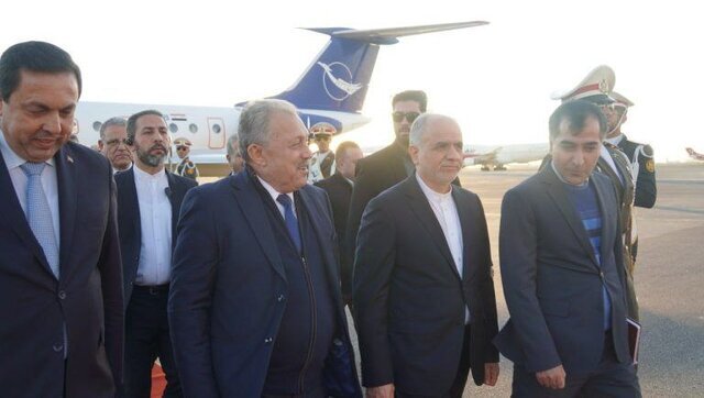 نخست‌وزیر سوریه وارد تهران شد