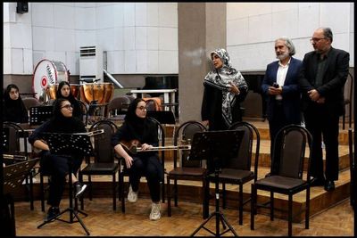 در دیدار معاون امور هنری وزیر ارشاد از هنرستان موسیقی دختران چه گذشت؟