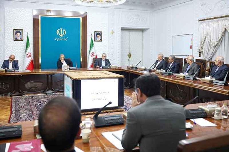 دانشگاه‌ها پیشنهادهای عملی برای مدیریت مسائل استان‌ها ارائه دهند