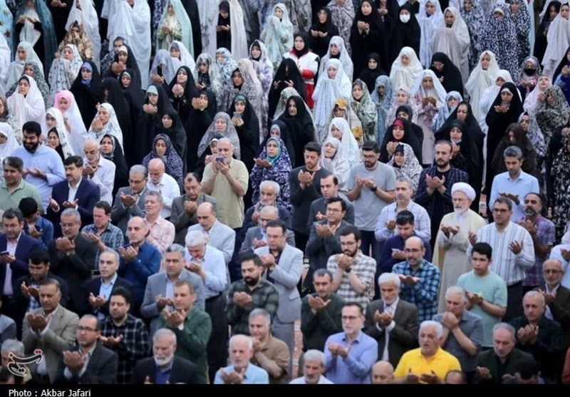 نماز عید سعید قربان در دانشگاه تهران اقامه شد